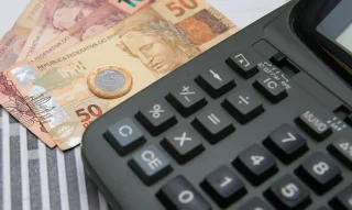 Prazo para empresas optarem por Simples é adiado para o dia 15