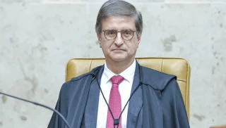 PGR mantém prisão domiciliar de Bolsonaro
