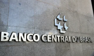 Receita Federal e Banco Central são autorizados a realizar concursos