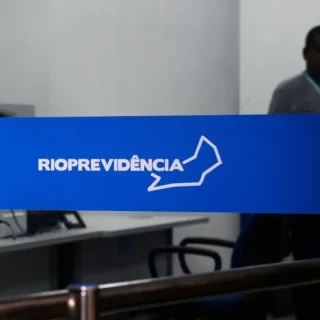 Rioprevidência: açāo garante bloqueio de bens para recuperar até R$ 135 milhões